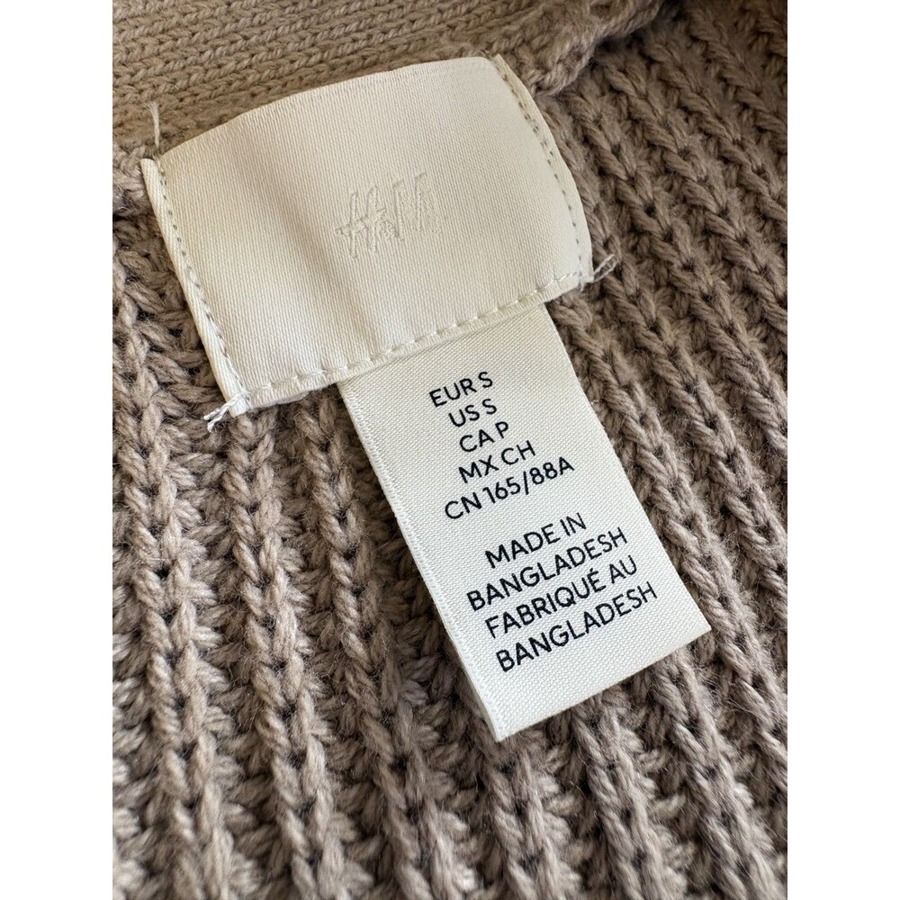 H&M Beige Ribbed V-Neck Button Cardigan - Picture 4 of 7